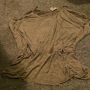 NWOT gold shimmer Penningtons 3x sleeveless top